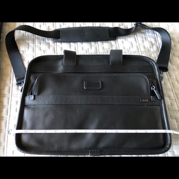 Tumi Black Leather Computer Bag NEW/Never Used - Picture 4 of 8